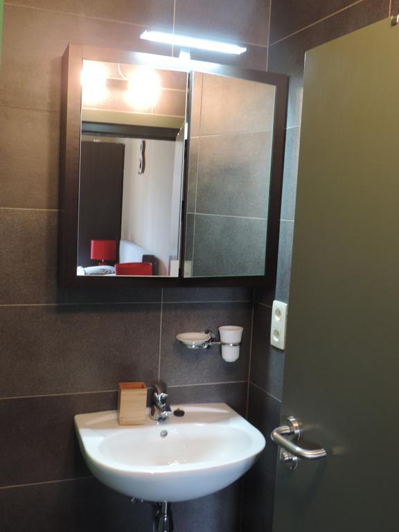 Un Temps Pour Nous Apartment Durbuy Bagian luar foto